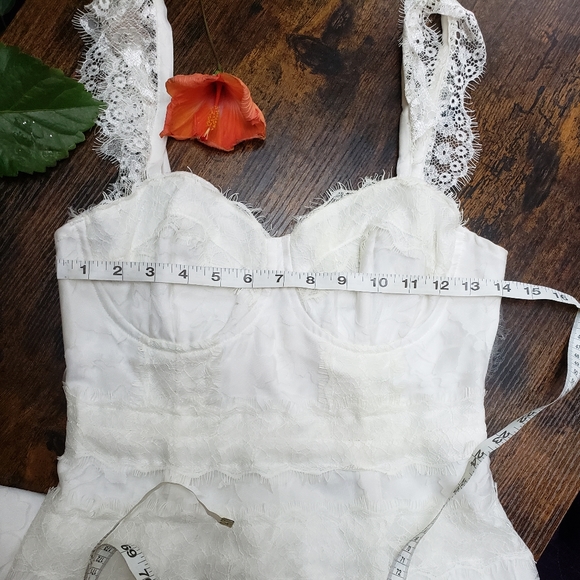 US XS Nordstrom lace overlay balconette midi hoco, wedding bustier - Picture 4 of 14